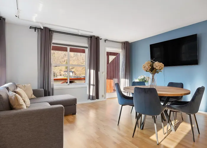 Flamsbrygga * フロム